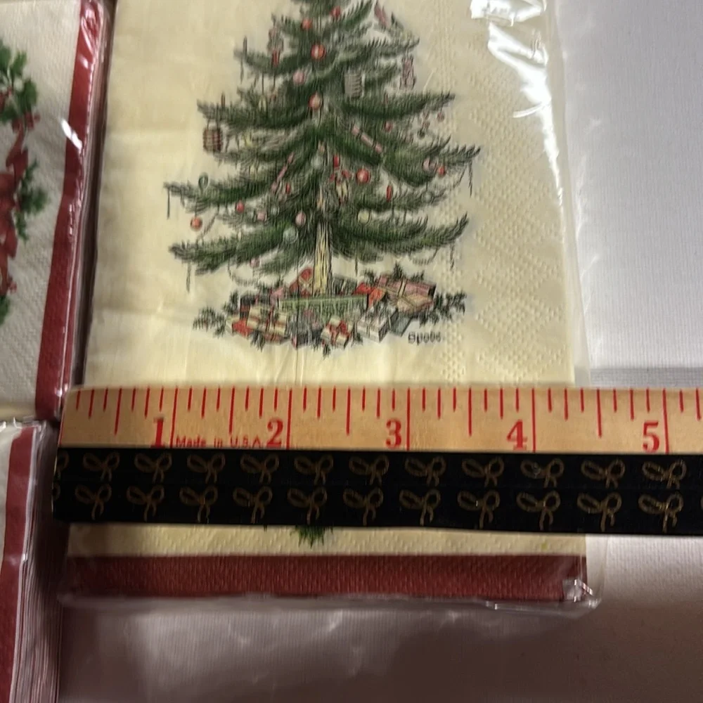 Spode Dinner Napkins 2006 Spode Christmas Tree Napkins Set Set of 4 NEW VTG
